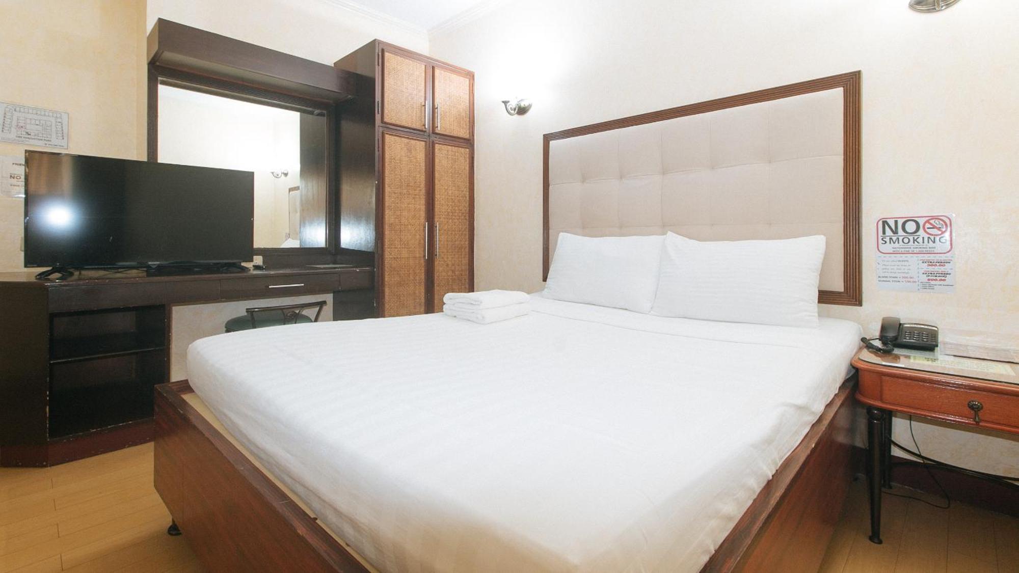 Bliss Hotel Dau Mabalacat Exterior foto